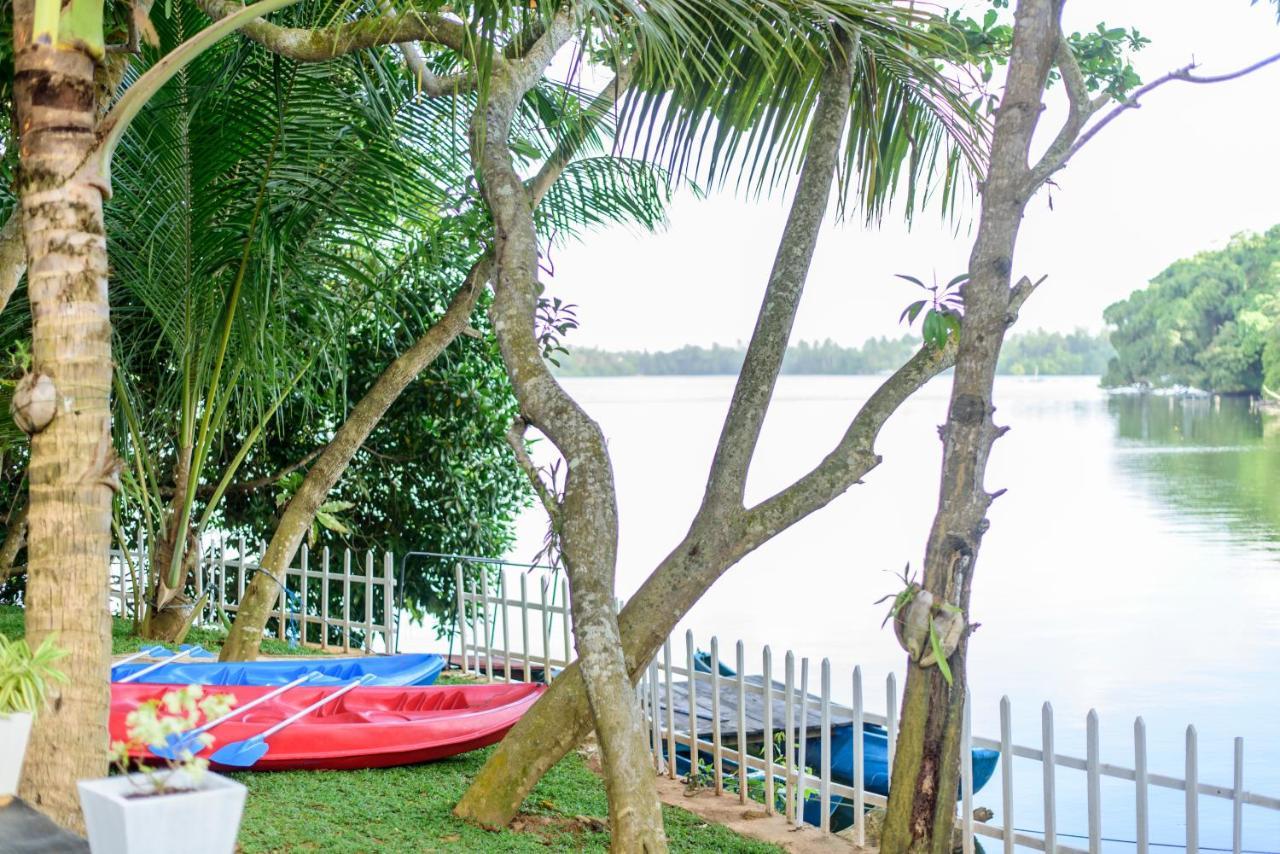 Scenery River Star Hotel Hikkaduwa Exterior photo